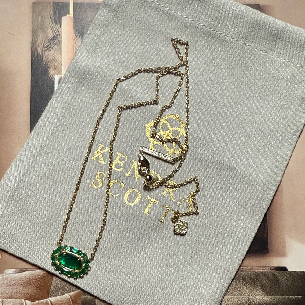 Kendra Scott Elisa Crystal Kelly Green pendant